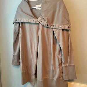 Evys tree oversized grey wrap sweatshirt size large